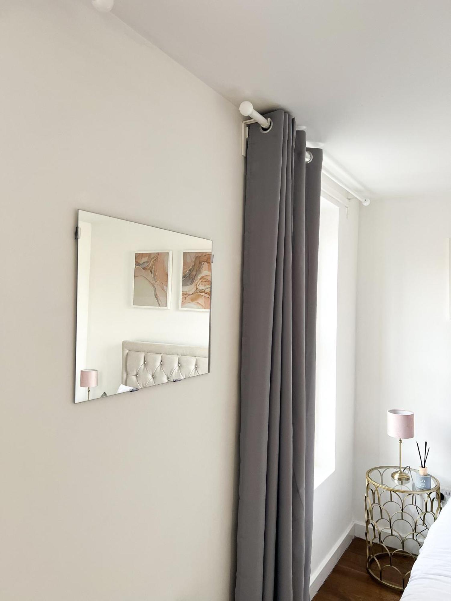 London Stylish 1 Bedroom Apartment Екстериор снимка